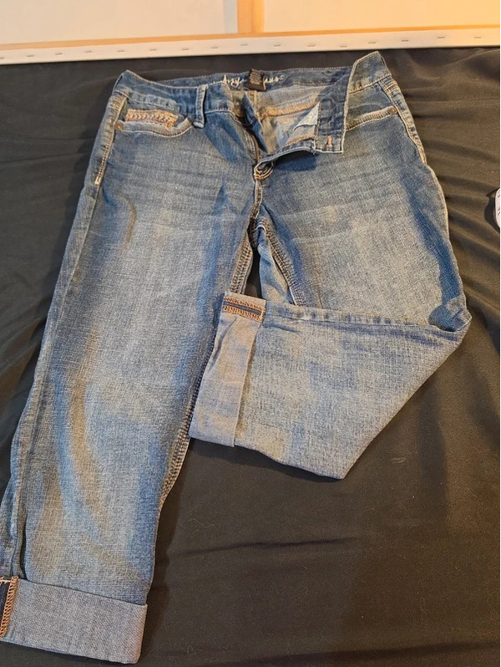 Y2k capri